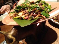 -云海肴·汽锅鸡·云南菜(天山百盛优客店)