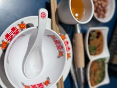 -邹开喜·小海鲜醉鸡煲·潮汕鲜切牛肉店(襄阳北路店)