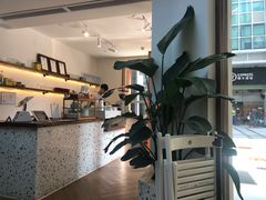 -Line 咖啡(石厦花园店)