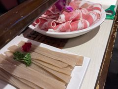 -思阁炭香火锅(学伟鑫城总店)