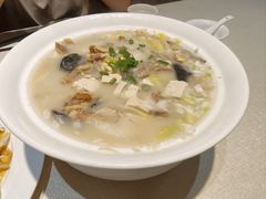 -郑庄脂渣海鲜楼(九水路店)