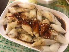 腩汁猪肠粉-顺记冰室(宝华路店)