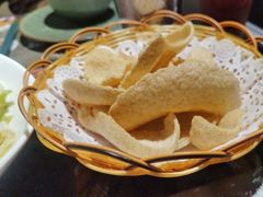 手打虾饼配虾片-金厨泰国餐厅·全泰籍厨师料理(拱北店)