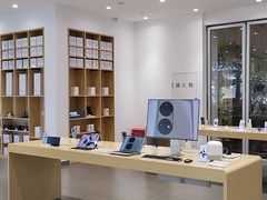 -华为授权体验店(中山公园来福士)