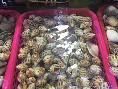 -四川小胡子海鲜(丁村万人海鲜广场店)