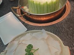 -得意咚瓜·顺德鱼生·冬瓜火锅(深圳首店)