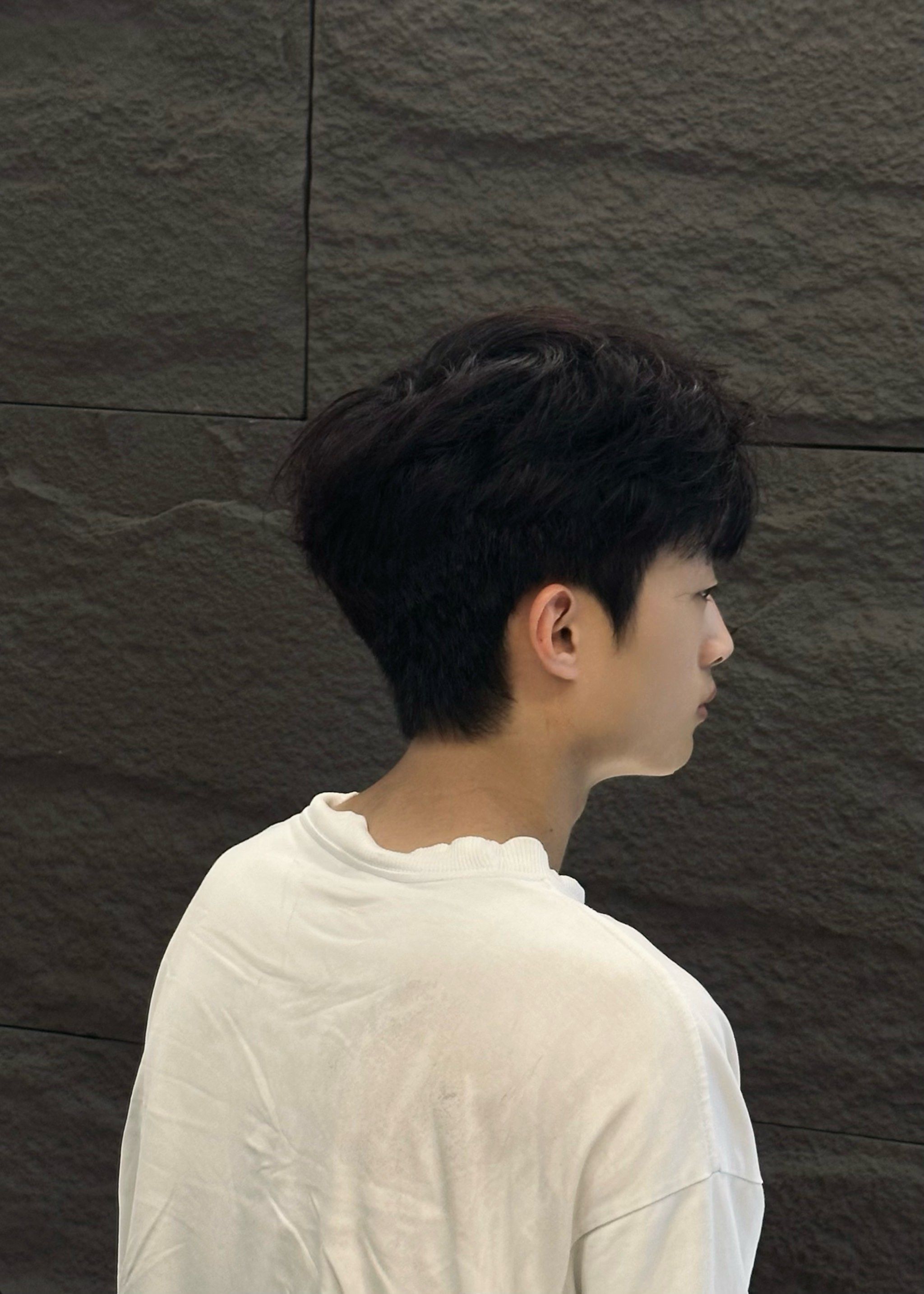 有哪个男孩子能拒绝这样的后脑勺