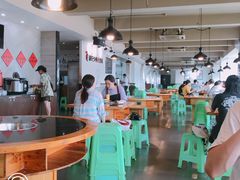 大堂-李子坝梁山鸡(李子坝大鸡哥店)