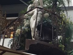 -RGF(巨鹿路店)