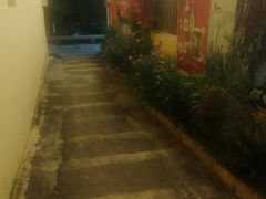 -深圳市大鹏新区华记山海农庄餐厅