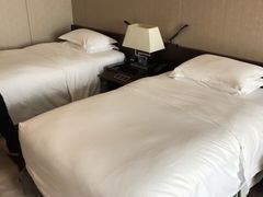 -广州天河希尔顿酒店