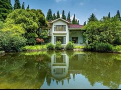 -上海怡沁园度假酒店