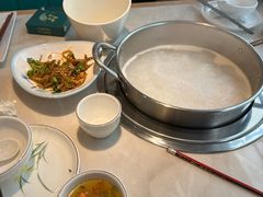 -粤顺渔坊·中山脆肉鲩火锅(清湖店)