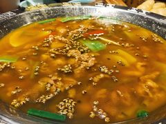 -有红鸡毛店·川菜(建设路店)