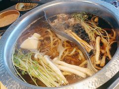 -牛武士寿喜烧·和牛火锅自助(全球首店)