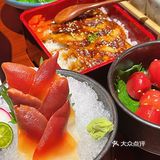 里面满满的食材 裹上新鲜蛋液真的不要太好吃