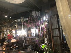 大堂-春天里·老街坊餐厅(港隆广场店)
