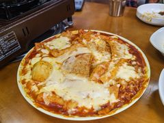 -亲昵春川鸡排(韩国美食街店)