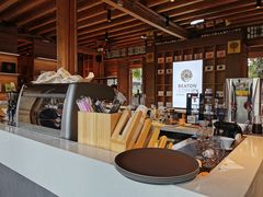 -比顿咖啡(和顺古镇店)