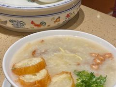 荔湾艇仔粥-点都德(春熙路群光广场店)
