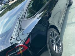 -TESLA 特斯拉(广州天环广场体验店)