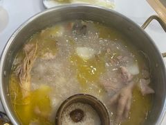 -朴小妹人参鸡汤火锅(长白山万达店)