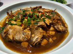 红烧杂鱼-小厨师·二十年沈家门小海鲜(百井坊巷店)