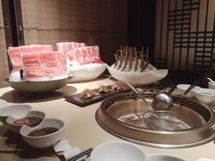 -余欢领鲜火锅(新街口店)
