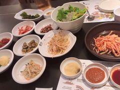餐前小菜-韩屋韩国料理(天山路店)