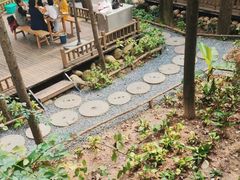 -林间山庄