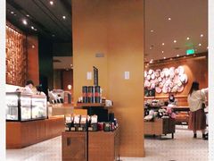 -星巴克臻选(北京颐堤港中心第二店)
