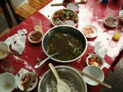-谢老五跷脚牛肉·非遗传承店