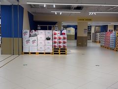 -盒马X会员店(王府井奥莱UP TOWN店)