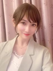 -时尚殿堂明星门店