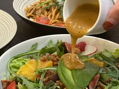 -théATRE茶聚场·餐厅(环球金融中心店)