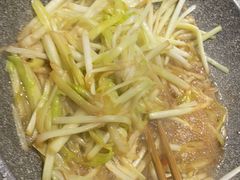 -松沪名灶·豆浆鱼头·新上海菜(飞航吾悦广场店)