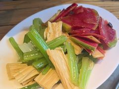 -山河屯铁锅炖鲜鹅·东北菜(开发区一店)