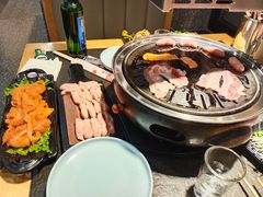 -炭小牛果木烤肉