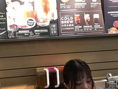-星巴克(广州中华广场B1层店)