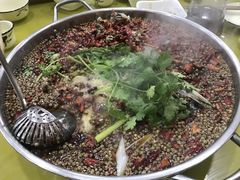 -渔香岛美蛙鱼头火锅(威清路店)