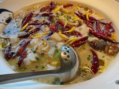 -江渔儿酸菜鱼(万科东荟城店)