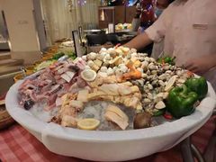 -亚龙湾希尔顿自助餐厅·海鲜·烧烤·沙滩BBQ·现场乐队
