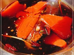 -爱你您·自家鱼塘·活水喷泉鱼火锅(八里店)