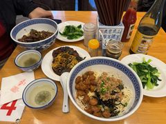 -沪西老弄堂面馆(定西路店)