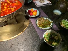 -湊湊火锅·茶憩(新中关购物中心店)