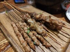 烤鲜牛肉串-串大叔炭火烤串·鸡西大冷面刀削面(总店)