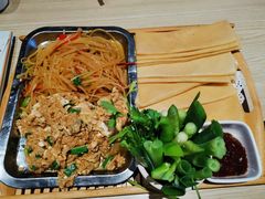 -小船渔村•大连菜•大连焖鱼(黄河路店)
