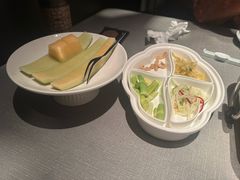 -左庭右院鲜牛肉火锅黑金店(陆家嘴中心店)