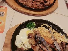 -豪享来牛排(人民店)