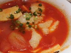 -渝是乎酸菜鱼(龙旗购物中心店)